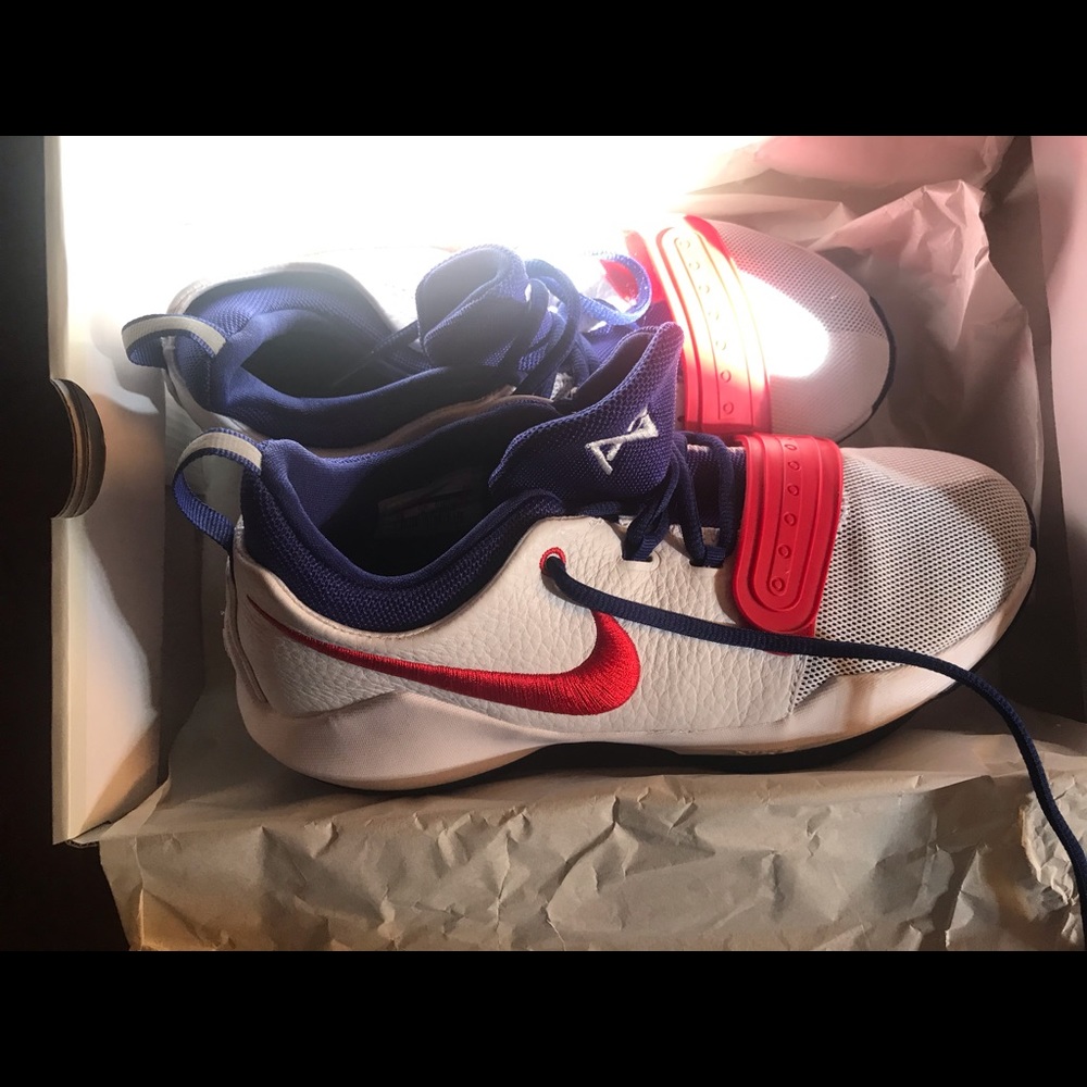 Nike PG